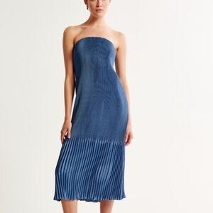 Blue Strapless Abercrombie Pleated Dress Formal / Semi-Formal